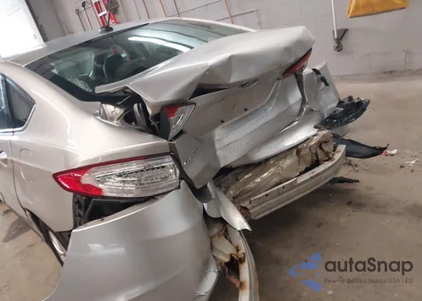 2016 Ford Fusion S из США, поврежденный, VIN 3FA6P0G79GR201081